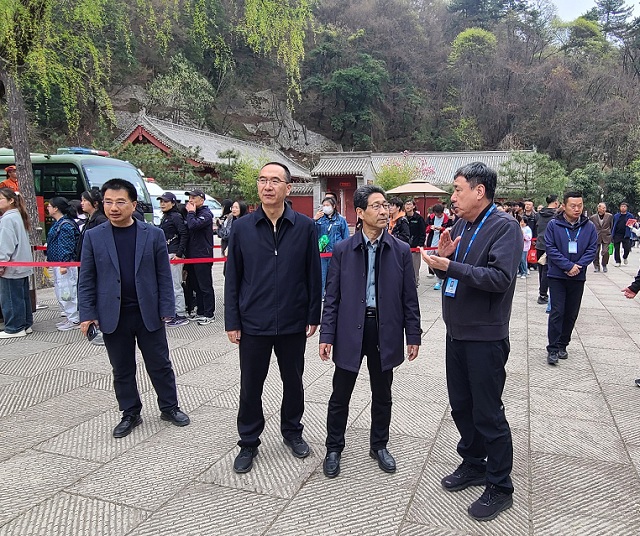 省文旅厅主要领导带队调研检查天水市假日旅游市场运行情况