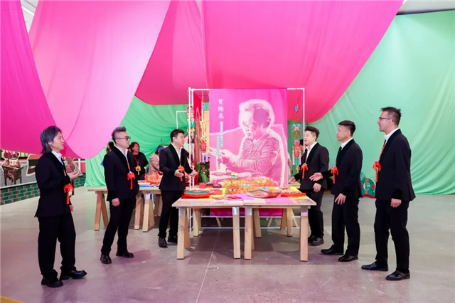 “锦绣中华·十指春风”庆阳香包传承与创新展开幕