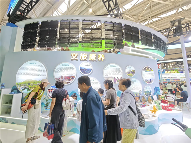 300余款陇南非遗文创产品惊艳亮相第三十二届兰洽会