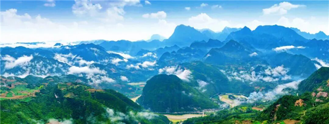 藏不住了！月亮峡的秋