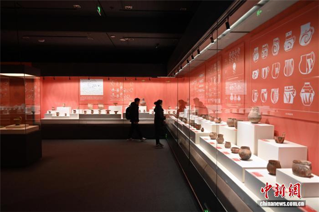 “史前彩陶西渐展”亮相兰州　勾勒四千年文化传播路