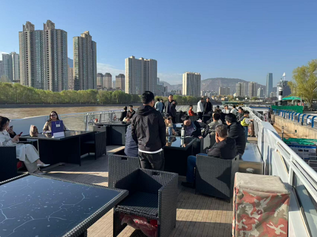 兰州两条春季水上旅游航线首航　乘舟赏梨花解锁春日新体验