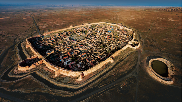 黄河作墨，文脉为卷，写尽白银千年风华