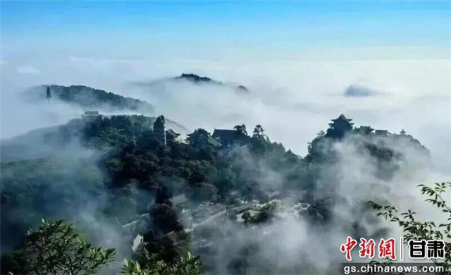 热到融化？来平凉“躲一夏”